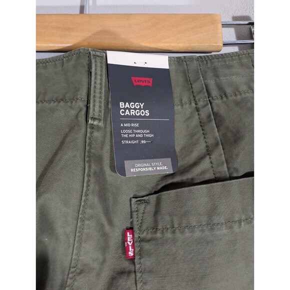 NWT Levi's '94 Baggy Cargo Straight Leg Pants Womens Sz 27 Grunge Skater Y2K - Picture 7 of 12